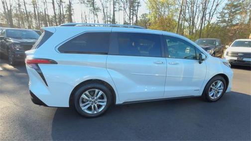 2021 Toyota Sienna Limited 7-Passenger