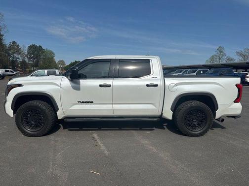 2022 Toyota Tundra Hybrid Limited