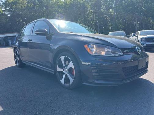 2017 Volkswagen Golf GTI 2.0T S 4-Door