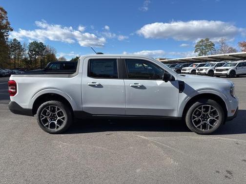 2025 Ford Maverick Lariat