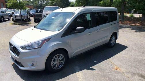 2022 Ford Transit Connect XLT w/Rear Liftgate