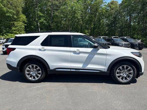 STAR WHITE MET TRI-COAT 2025 Ford Explorer Active