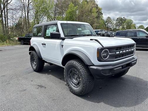 2025 Ford Bronco Base