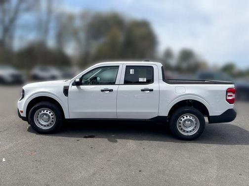 OXFORD WHITE 2026 Ford Maverick XL