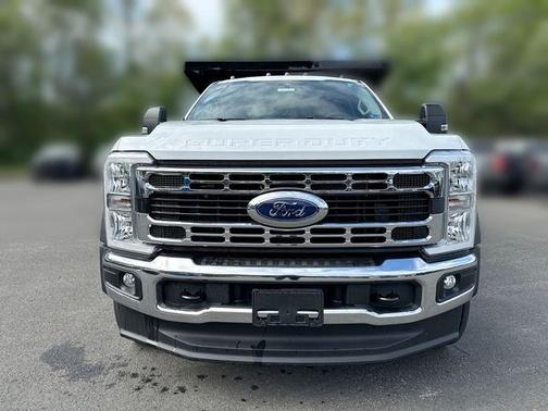 OXFORD WHITE 2025 Ford F-450 XL