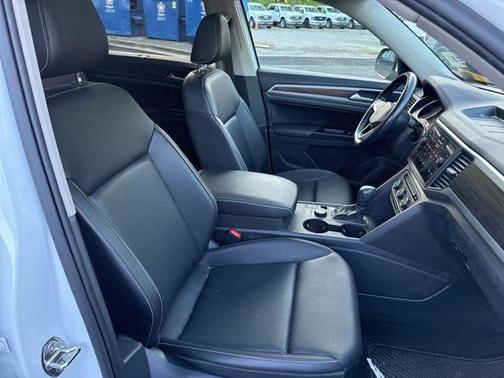 2021 Volkswagen Atlas 3.6L SE w/Technology