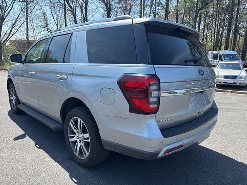 ICONIC SILVER METALLIC 2024 Ford Expedition Limited