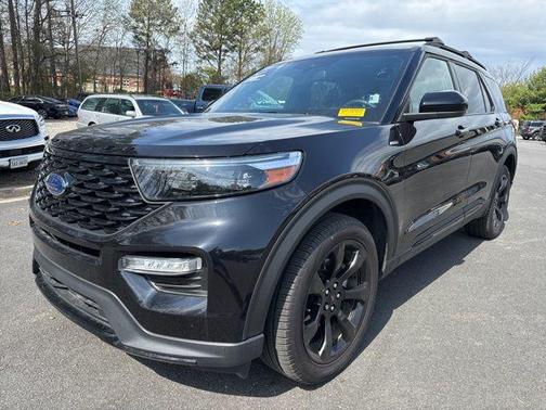 2024 Ford Explorer ST-Line