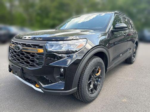 AGATE BLACK METALLIC 2026 Ford Explorer Tremor