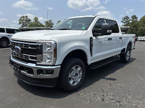 2025 Ford F-350 XLT
