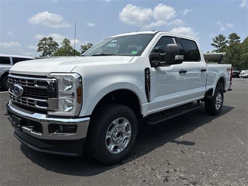 2025 Ford F-350 XLT