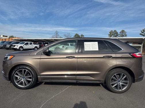 2019 Ford Edge Titanium