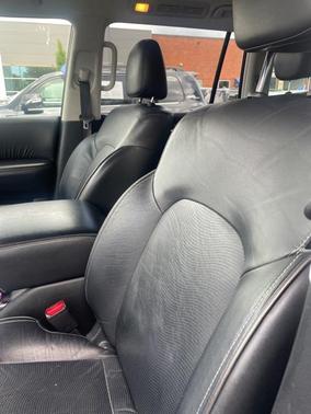 2017 INFINITI QX80 Base