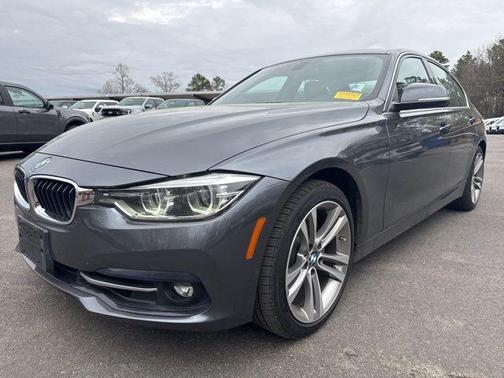 Mineral Gray Metallic 2018 BMW 330 xDrive