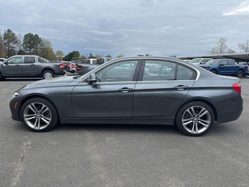 Mineral Gray Metallic 2018 BMW 330 xDrive