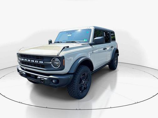 DESERT SAND 2025 Ford Bronco Big Bend