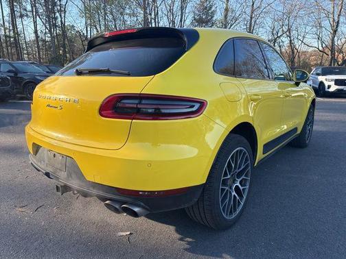 2018 Porsche Macan S