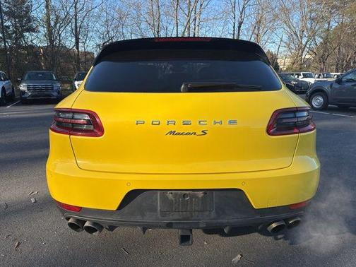 2018 Porsche Macan S