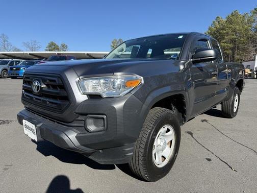 2017 Toyota Tacoma SR