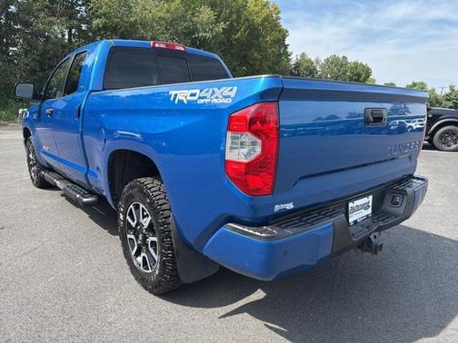 2016 Toyota Tundra SR5