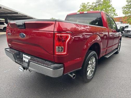 RUBY RED METALLIC TINTED CC 2017 Ford F-150 XLT