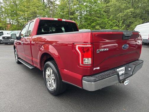 RUBY RED METALLIC TINTED CC 2017 Ford F-150 XLT
