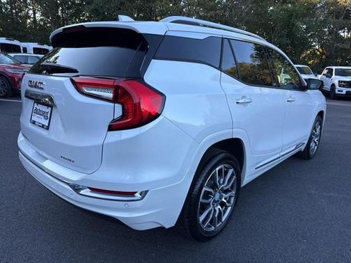 2022 GMC Terrain Denali