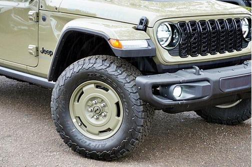 2025 Jeep Wrangler 4xe Willys