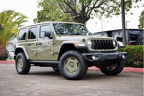 2025 Jeep Wrangler 4xe Willys