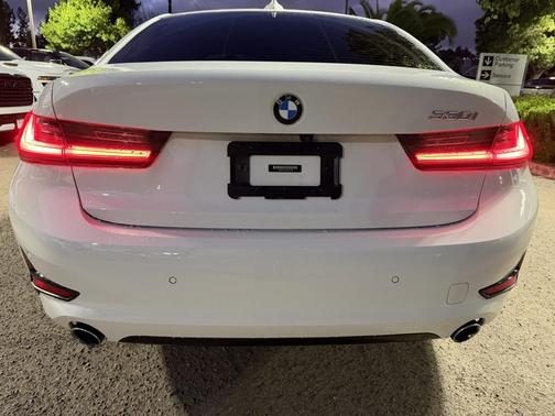 2021 BMW 330 330i