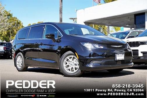 2025 Chrysler Voyager LX