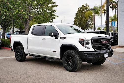 2023 GMC Sierra 1500 AT4X