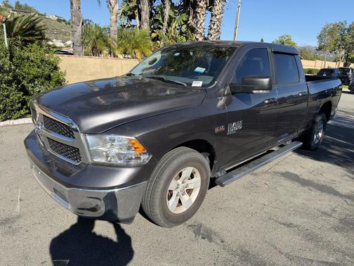 2020 RAM 1500 Classic SLT