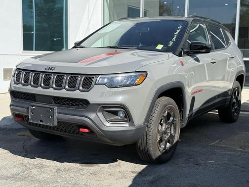 2023 Jeep Compass Trailhawk