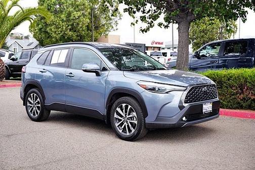 2023 Toyota Corolla Cross XLE