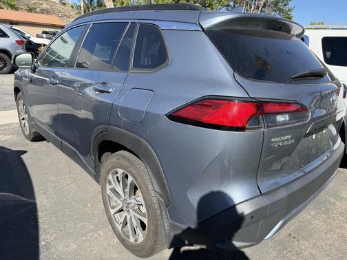 2023 Toyota Corolla Cross XLE