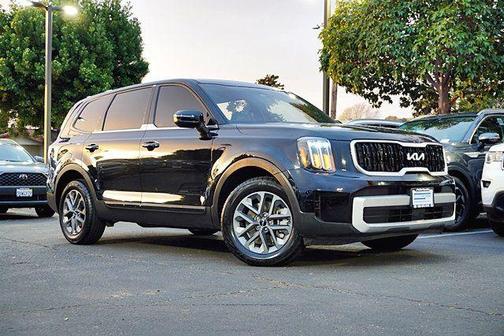 2024 Kia Telluride LX