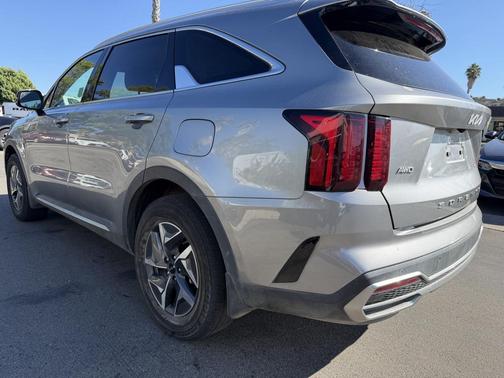2022 Kia Sorento Hybrid S