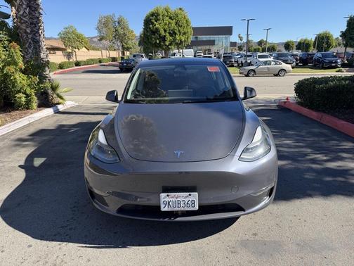 2023 Tesla Model Y Long Range Dual Motor All-Wheel Drive