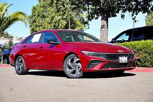 2025 Hyundai ELANTRA Sport