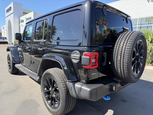 2023 Jeep Wrangler 4xe Sahara