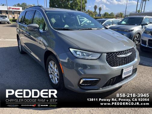 2022 Chrysler Pacifica Touring L
