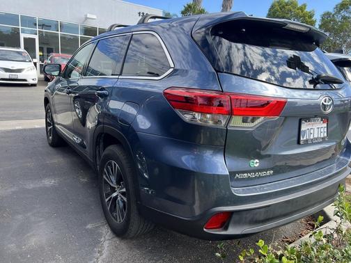 2019 Toyota Highlander LE Plus
