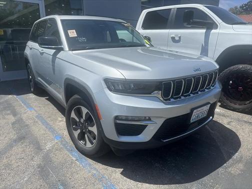 2023 Jeep Grand Cherokee 4xe Base