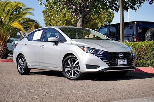 2023 Nissan Versa 1.6 SV
