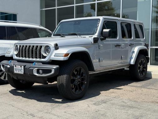 2024 Jeep Wrangler 4xe Sahara