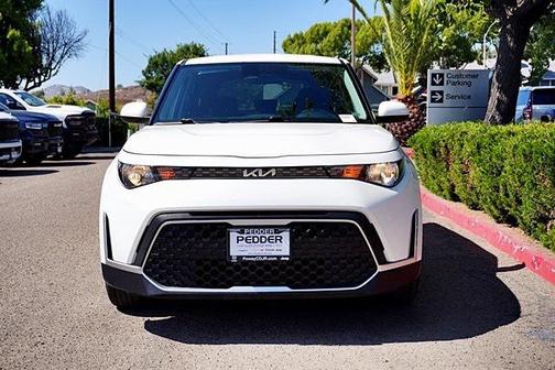 2023 Kia Soul LX