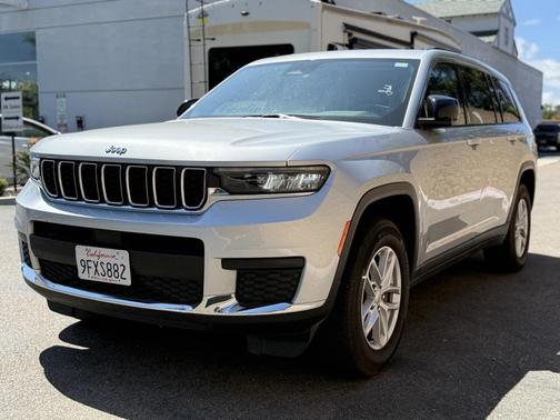 2023 Jeep Grand Cherokee L Laredo
