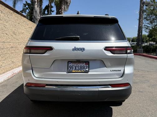 2023 Jeep Grand Cherokee L Laredo
