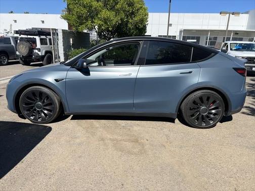 2022 Tesla Model Y Performance Dual Motor All-Wheel Drive